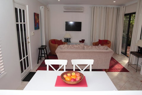 Azalea Villa - Close To The City Of Perth - South Australia Travel 0
