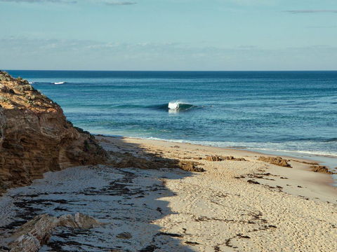 Back Beach Hideaway - South Australia Travel 1