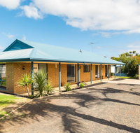 Back Beach Retreat - South Australia Travel
