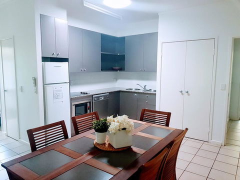 Baden 45 - Rainbow Shores, Beachside Unit, Aircon, Swimming Pool, Tennis Court - South Australia Travel 1