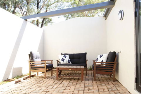 Balgownie Estate Winery Retreat & Restaurant - South Australia Travel 3