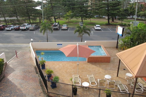 Barbados Holiday Apartments - South Australia Travel 2