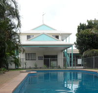 Bargara Beach Motor Inn - South Australia Travel