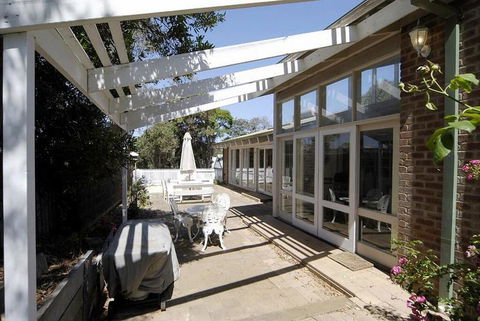 Barnett Place 6 - South Australia Travel 2