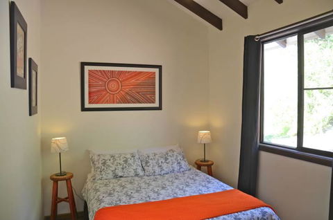 Barrels Beach House, 28 Dulconghi Street - South Australia Travel 2