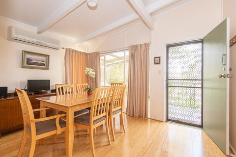 Batehaven Beach House - South Australia Travel 1