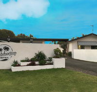 Batemans Bay Hotel - South Australia Travel