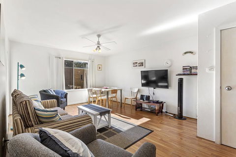 Bay Blue @ Nelson Bay- Just 3 Minutes Walk To Flypoint Beach And 10 Minutes Walk To Little Beach - South Australia Travel 1