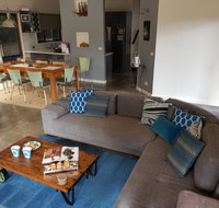 Bay Breeze Holiday Home - South Australia Travel