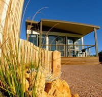 Bay Of Islands Apartments - South Australia Travel
