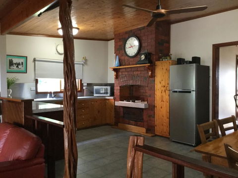 Bayview Boathouse - South Australia Travel 2