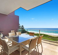 Beach and Ocean Front Penthouse with Wifi and Parking - South Australia Travel