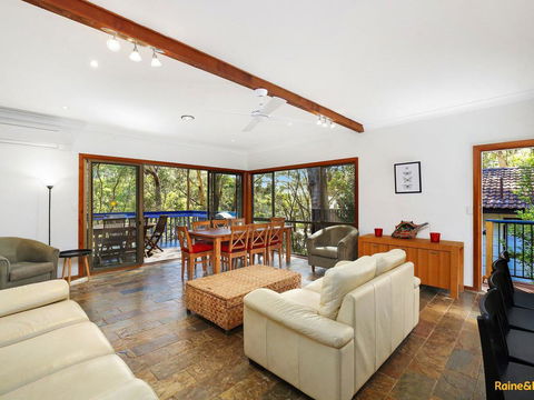 Beach Break With Your Dog! - Pet Friendly - South Australia Travel 1