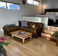 Beach Charm Villa Suite - South Australia Travel