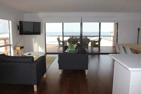 Beach House At Arno - South Australia Travel 2
