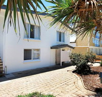 Beachcomber Unit 4- Beachside Unit - - South Australia Travel