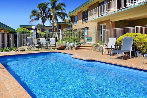 BEACHCOMBER1 - South Australia Travel 0