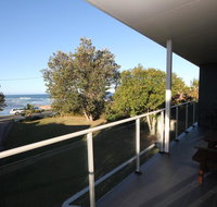 BEACHFRONT 3- 3/12 Bundella Ave LC - South Australia Travel