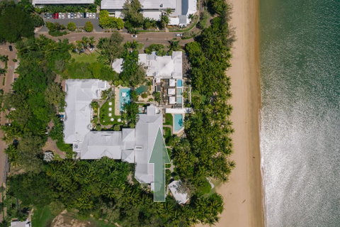 Beachfront Apt. In Alamanda Beachfront Resort (17) - South Australia Travel 1