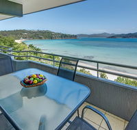 Beachfront Hamilton Island - South Australia Travel