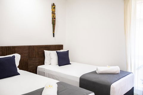 Beachfront Hideaway - Port Douglas - South Australia Travel 3