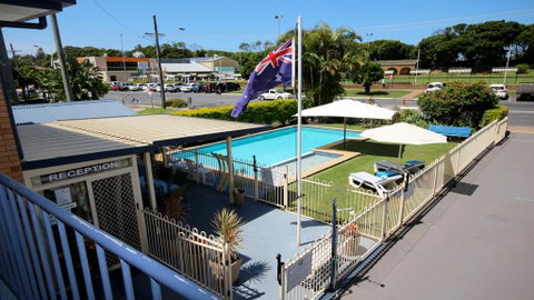 Beachlander Holiday Apartments - South Australia Travel 1