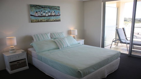 Beachpoint 302 - On The Beach! - South Australia Travel 3