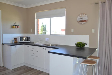 Rio Rita Ocean View Apartments - South Australia Travel 3