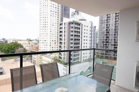 Republic Apartment - South Australia Travel 3