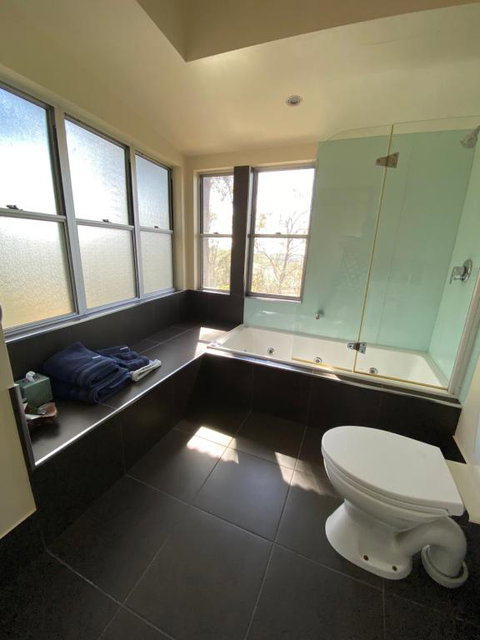 Redrock Retreat - South Australia Travel 1