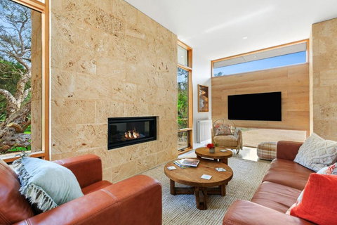 REFRESH At Lonnie - South Australia Travel 0