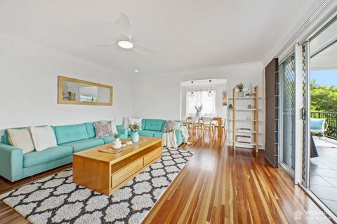 RELAX @48 CLOSE TO BEACH Sleeps 7 - South Australia Travel 2