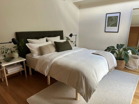 Relaxed And Stylish -self Check In, Secure Parking - South Australia Travel 1