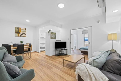 Renovated Family Apartment With Pool & WiFi - South Australia Travel 1