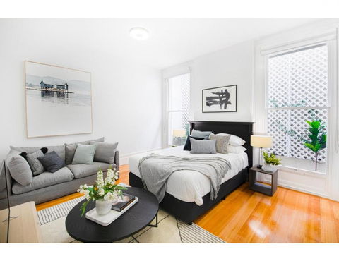 Renovated Studio In Bohemian Area Close To City - South Australia Travel 0