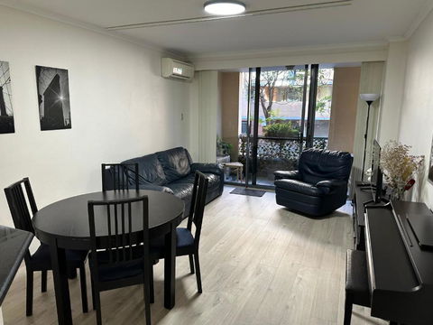 Resort Style 2BR Apt In Pyrmont Next To Darling Harbour - South Australia Travel 1