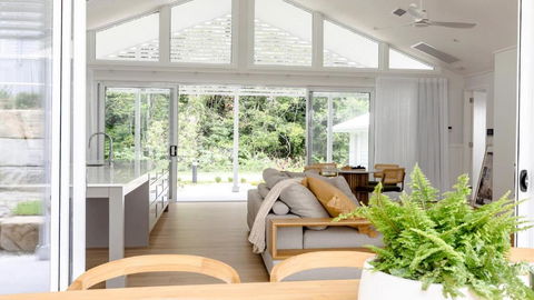 Resort Style Living With Pool, Tennis Court And Beach - South Australia Travel 2