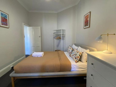 Retro Apt 6 Mins To Victoria Quay - South Australia Travel 2