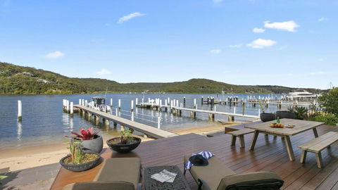 Riptides Booker Bay -Waterfront Apartment, Walk To Shops & Cafes - South Australia Travel 1