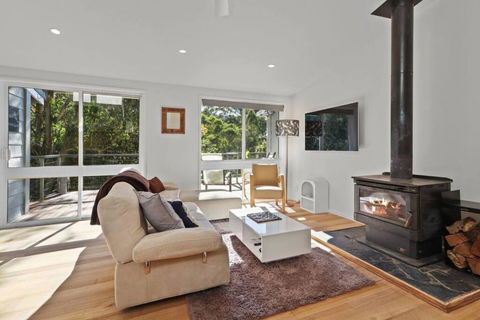 River Rest Merrijig Near Base Of Mount Buller - South Australia Travel 3