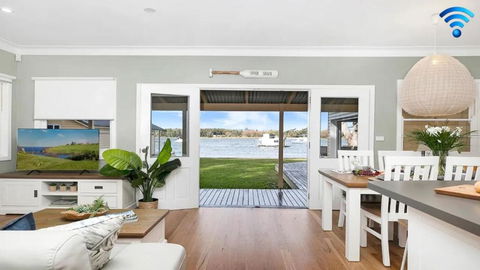 River Shack - South Australia Travel 0
