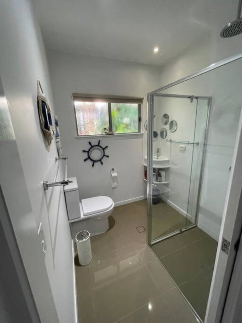 Relax At Trinity Beach Getaway, Blue Lagoon, Trinity Beach - South Australia Travel 3