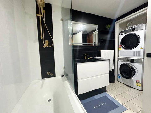 S&P - Festival - South Australia Travel 2