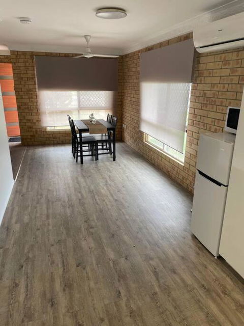 Rockhampton Rest Stop - South Australia Travel 2