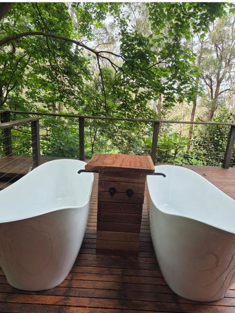 Romantic Getaway - Tax Exempt - South Australia Travel 1