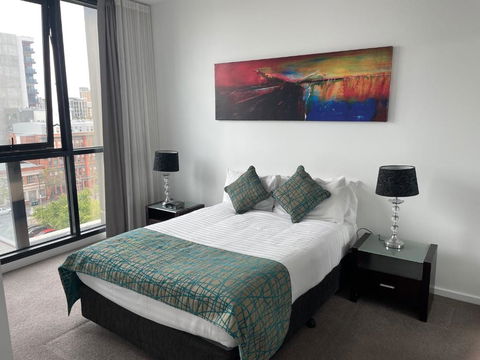 RNR On Franklin - South Australia Travel 3