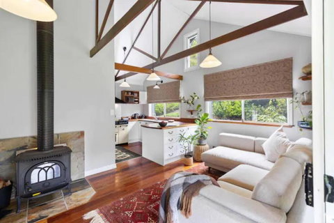 Romantic Lakeview Cottage - South Australia Travel 3