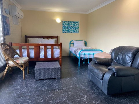 Rosebourne Gardens Motel - South Australia Travel 2