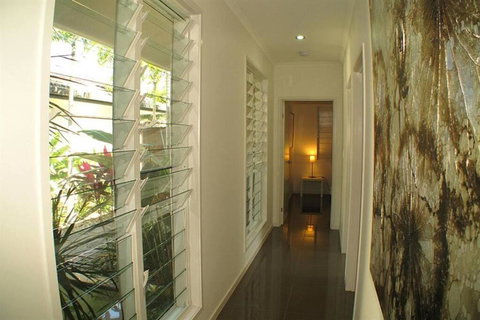 Roya On Mission - Beachfront - Wongaling - Family - South Australia Travel 1