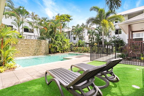 Royal Pavilions 8 - South Australia Travel 1